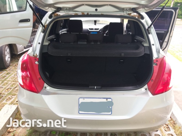 Suzuki Swift 1,3L 2013-6