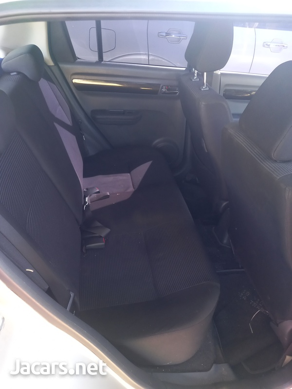 Suzuki Swift 1,3L 2008-8