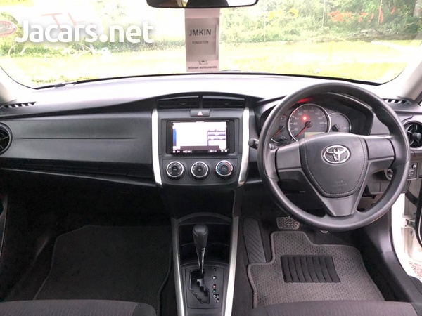 Toyota Fielder 1,6L 2016-8