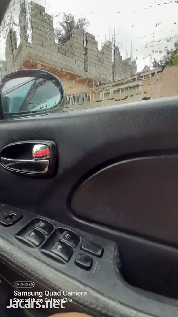 Hyundai Sonata 2,4L 2003-5