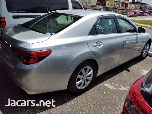 Toyota Mark X 2,5L 2015-5