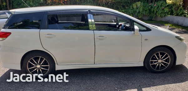 Toyota Wish 1,8L 2012-2