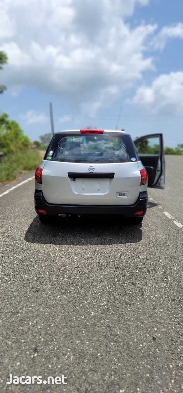 Nissan AD Wagon 1,5L 2017-3