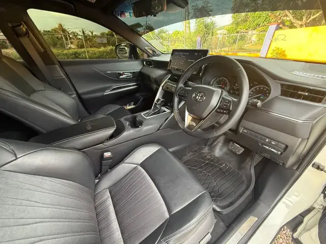 Toyota Harrier 2,0L 2021, Saint Elizabeth - 12