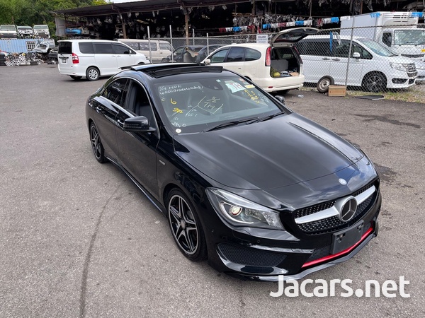 Mercedes-Benz CLA-Class 2,5L 2014-3