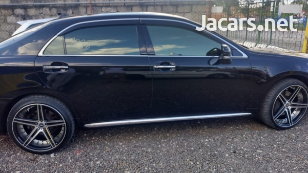 Toyota Crown 2,5L 2012-3