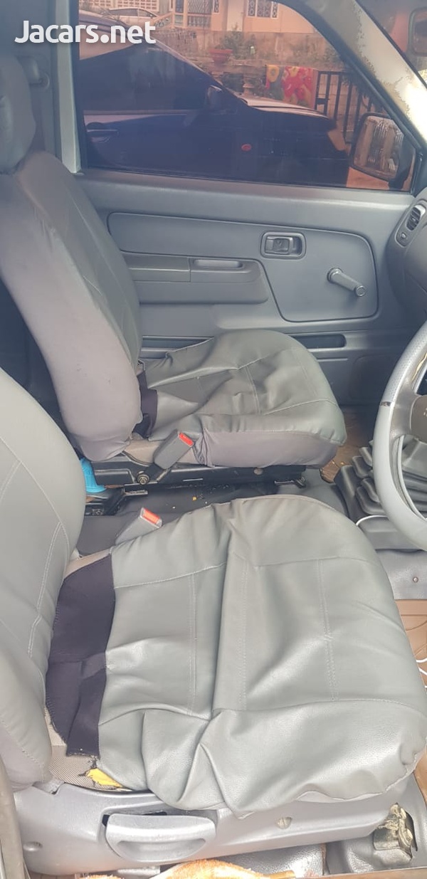 Nissan Frontier 2,0L 2004-5