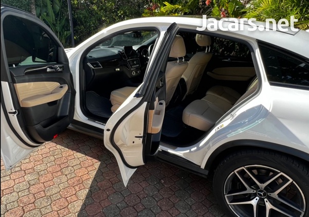 Mercedes-Benz GLE-Class 3,0L 2018-6