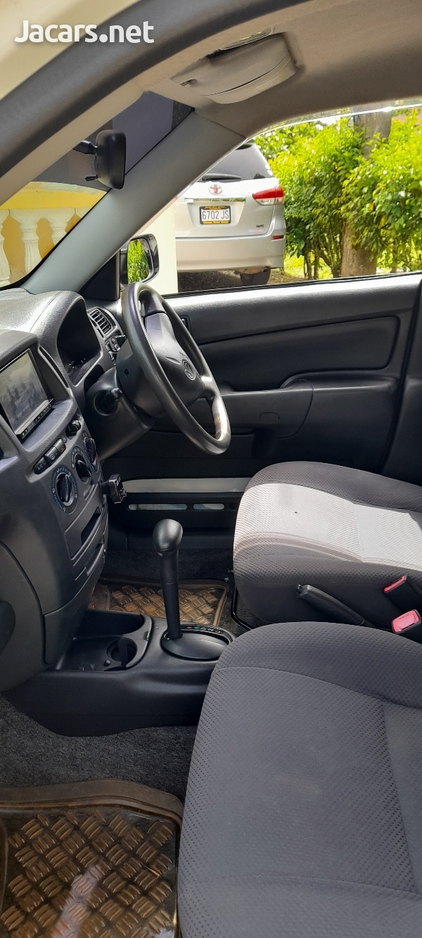 Toyota Probox 1,3L 2014