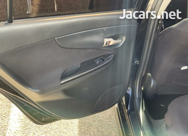 Toyota Fielder 1,8L 2011-9