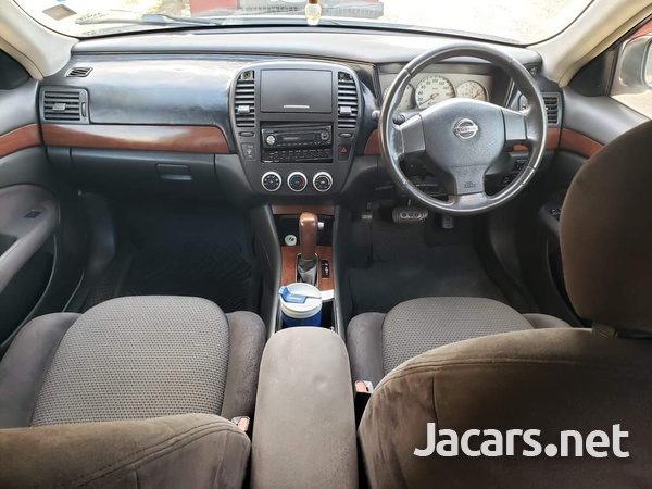 Nissan Bluebird 2,0L 2006-6