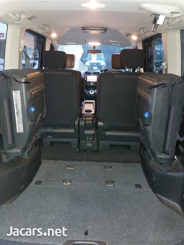 2013 Nissan Highway Star-6