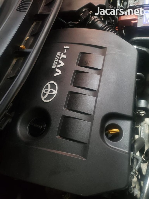 Toyota AURIS 1,4L 2009-4