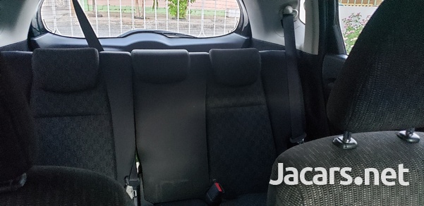 Honda Fit 1,5L 2014-4