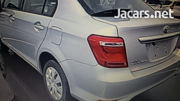 Toyota Axio 1,5L 2017-2