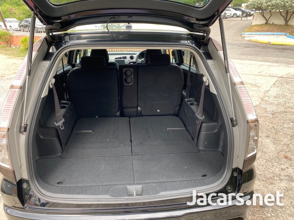 Honda Stream 1,8L 2013-7