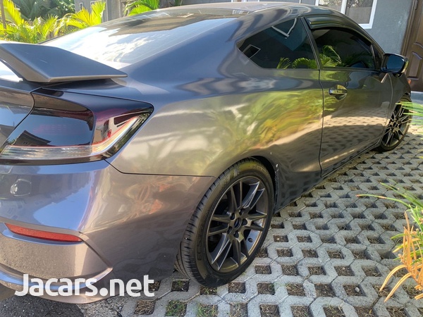 Honda Civic 1,8L 2015-4