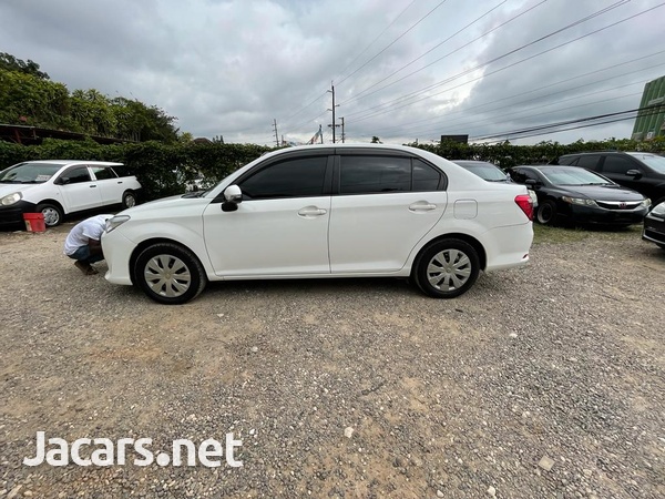 Toyota Axio 1,5L 2016-5