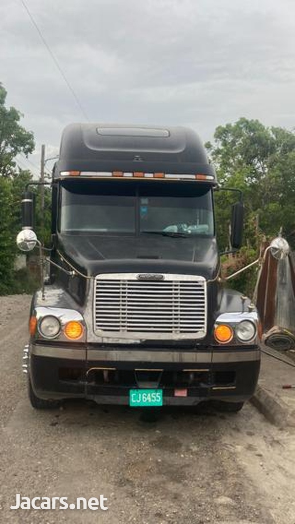 2000 Freightliner Century Class-1