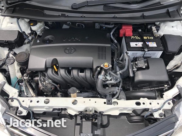 Toyota Fielder 1,8L 2014-5