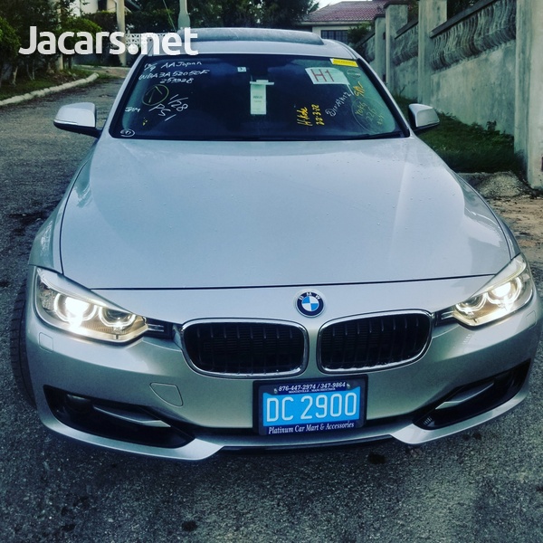 BMW 3-Series 2,1L 2012-1