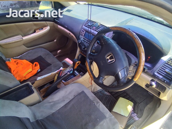 Honda Accord 2,0L 2004-5
