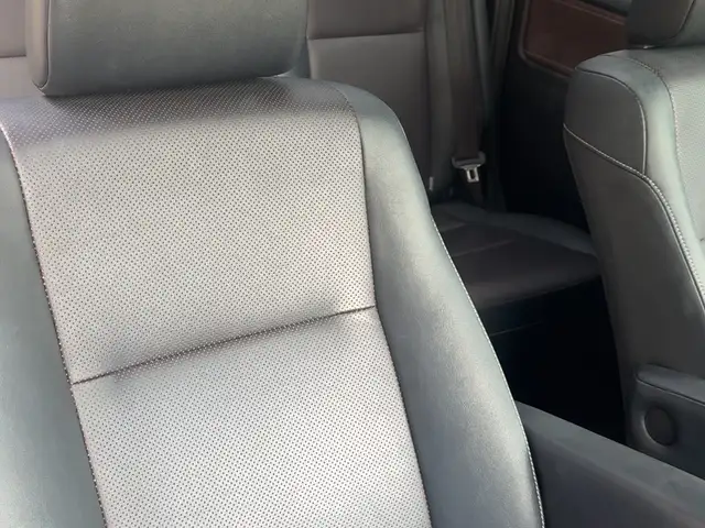 Toyota Esquire 2,0L 2015, Saint James - 7