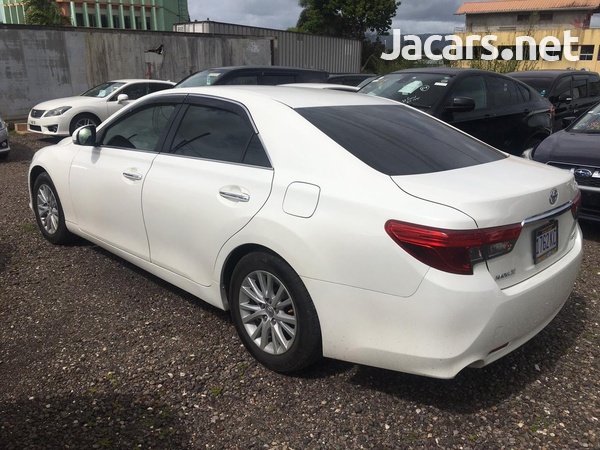 Toyota Mark X 2,5L 2013-7
