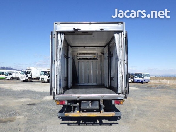 2018 Isuzu Elf Refrigerated/Freezer Truck-8