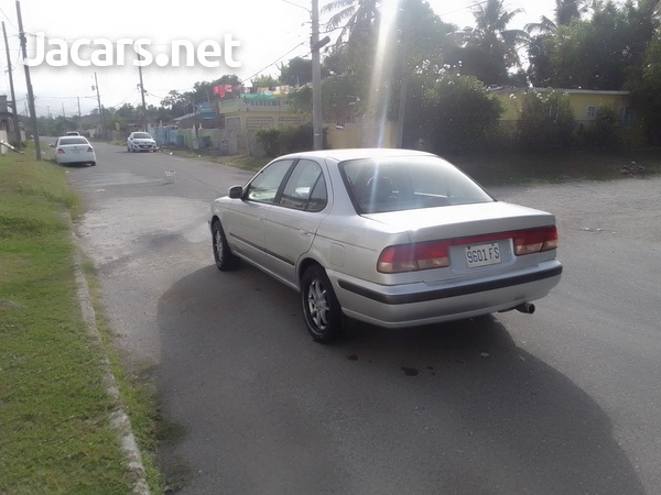 Nissan Sunny 1,1L 2003-9