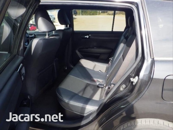 Toyota Fielder 1,5L 2016-12