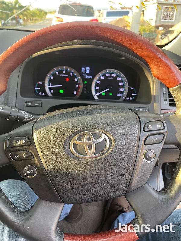 Toyota Crown 3,5L 2012-5