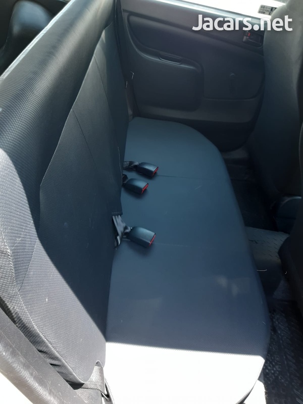 Toyota Probox 1,5L 2017-6