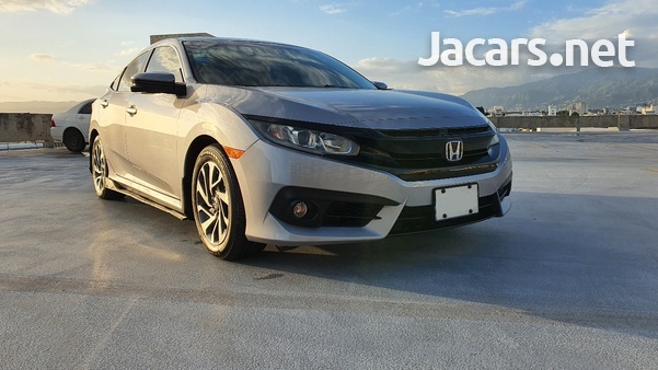 Honda Civic 2,0L 2018-3