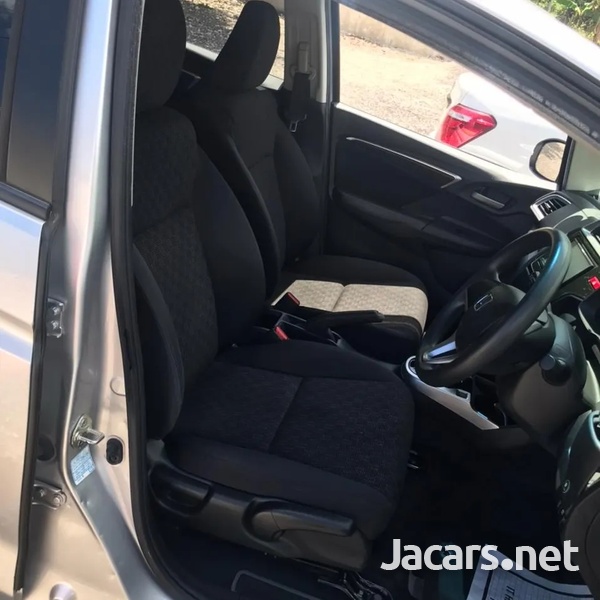 Honda Fit 1,4L 2016-6