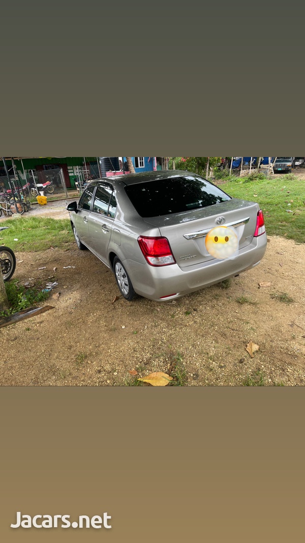 Toyota Axio 1,6L 2012-1