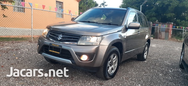 Suzuki Vitara 2,0L 2013-2