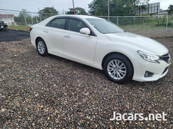 Toyota Mark X 2,5L 2016-2