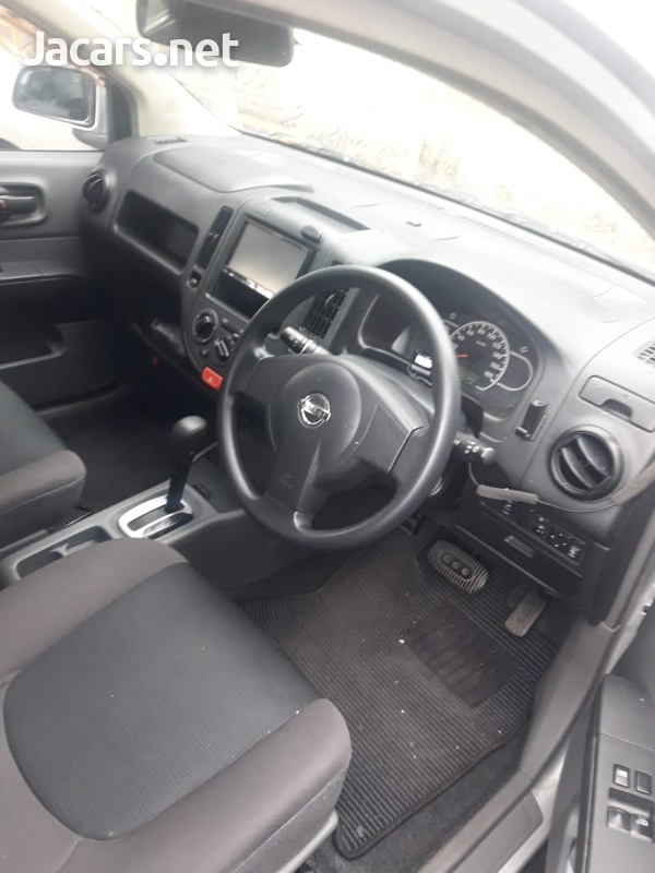 Nissan AD Wagon 1,5L 2015-9