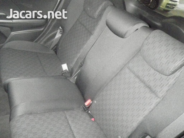 Honda Fit 1,3L 2014-3