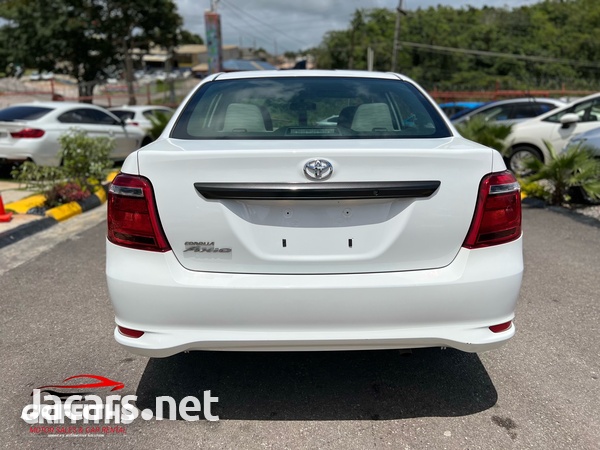 Toyota Axio 1,5L 2017-6