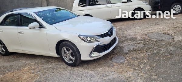 Toyota Mark X 2,5L 2016-5