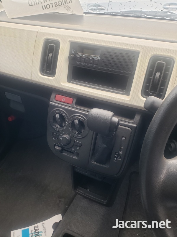 Suzuki Alto 0,7L 2017-4
