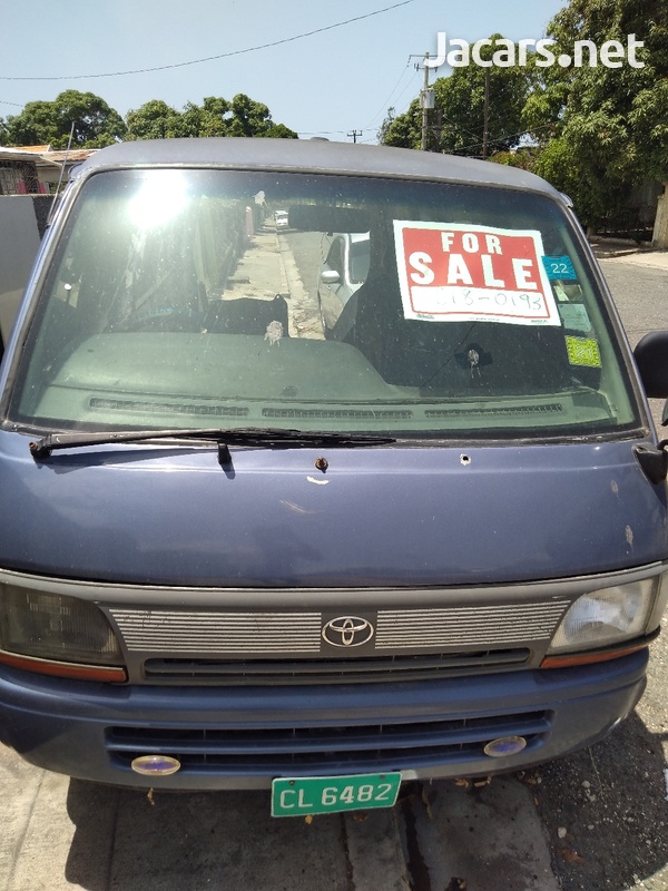 1990 Toyota Haice-6
