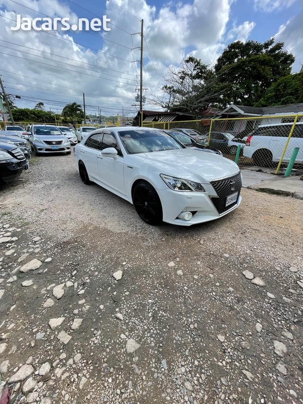 Toyota Crown 3,5L 2013-8
