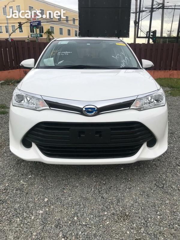 Toyota Fielder 1,5L 2017-1