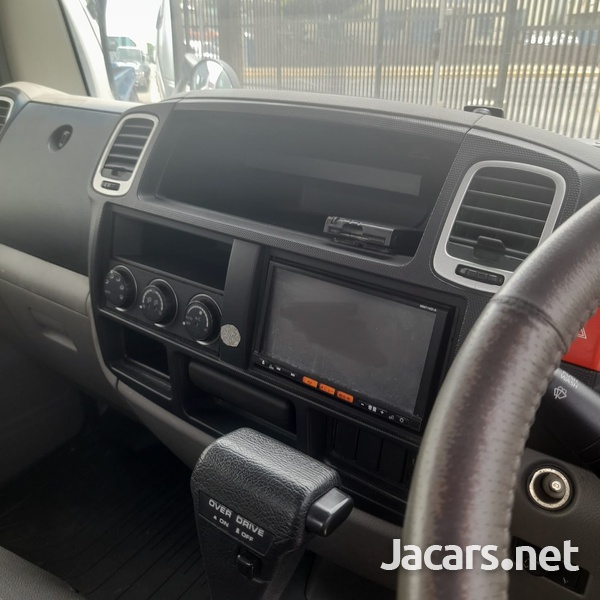 2014 Nissan Atlas-6