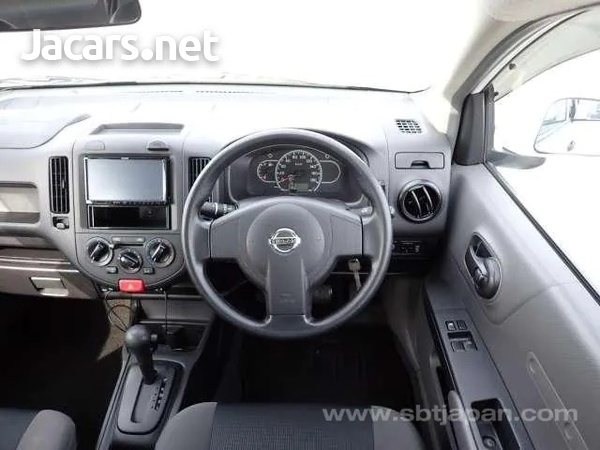 Nissan AD Wagon 1,5L 2017-5