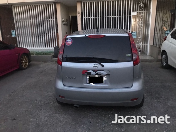 Nissan Note 1,5L 2010-9