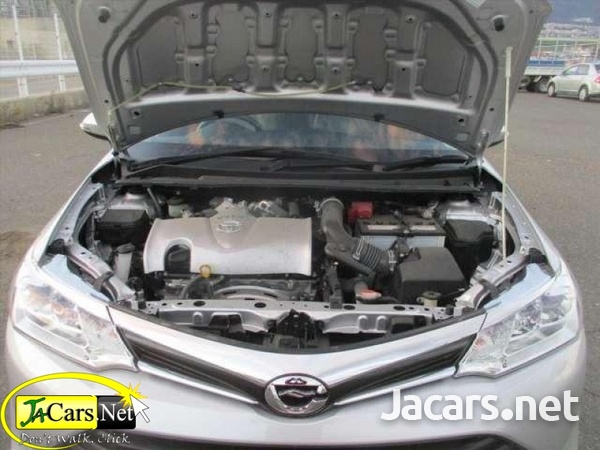Toyota Axio 1,5L 2016-7